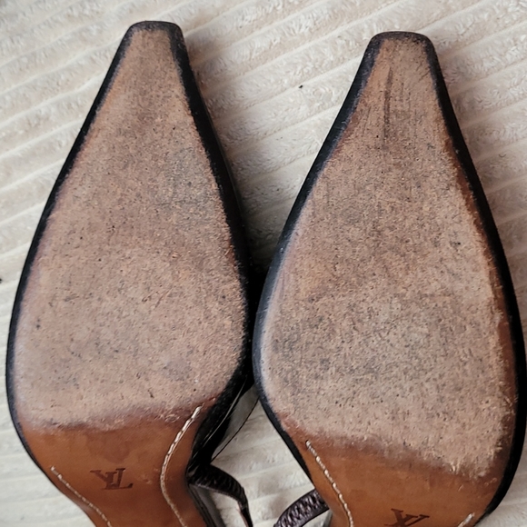 Louis Vuitton  Vernis Block heel sandals - Picture 13 of 16